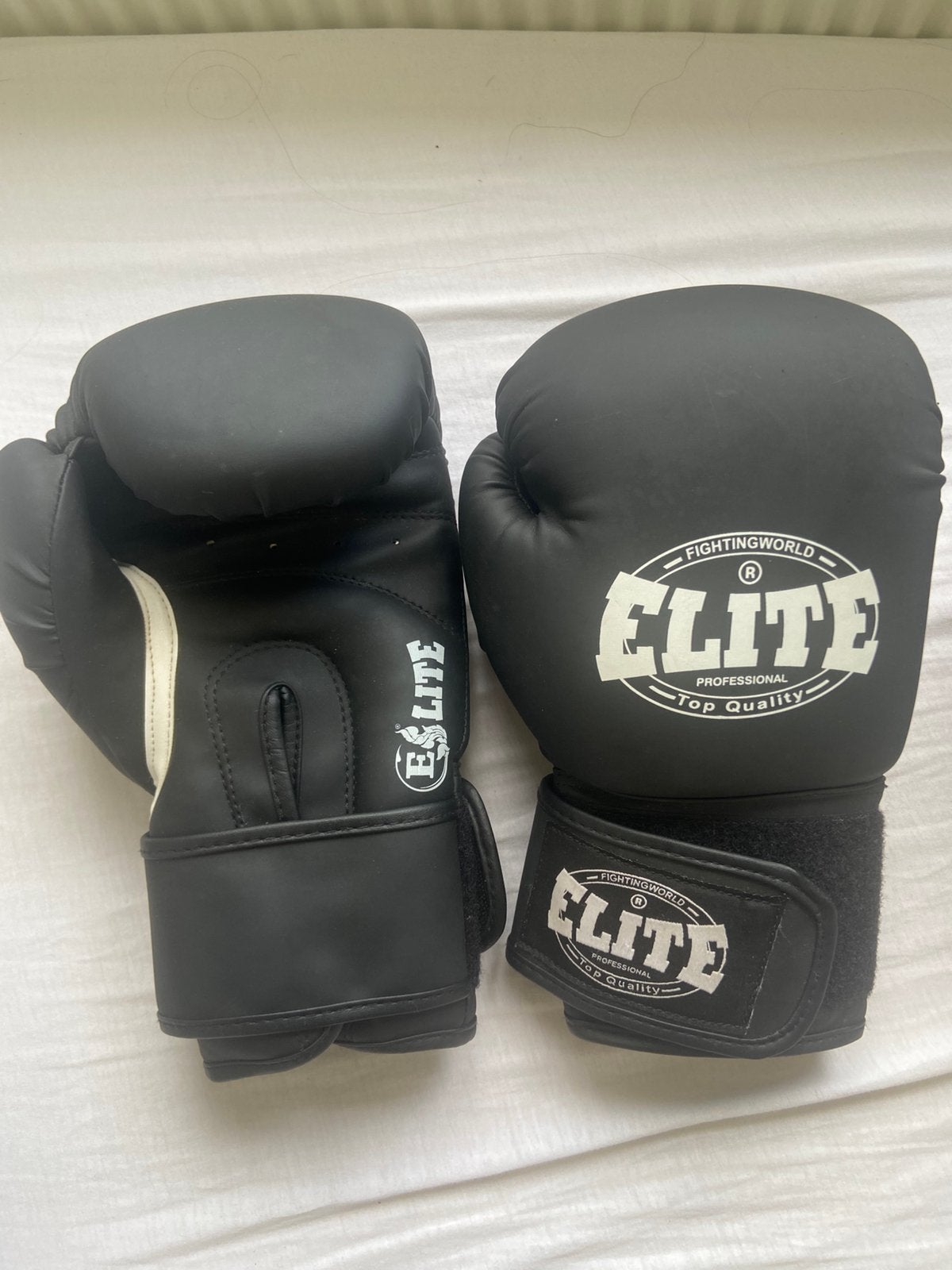 Complete Kickboks / Muay Thai Set, Ophalen, Zo goed als nieuw, Bokshandschoenen