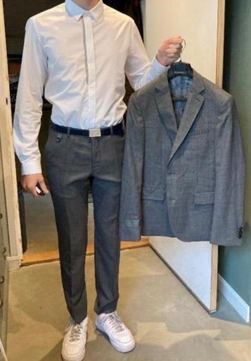 kleding hotelschool Stenden leeuwarden, Ophalen, Zo goed als nieuw