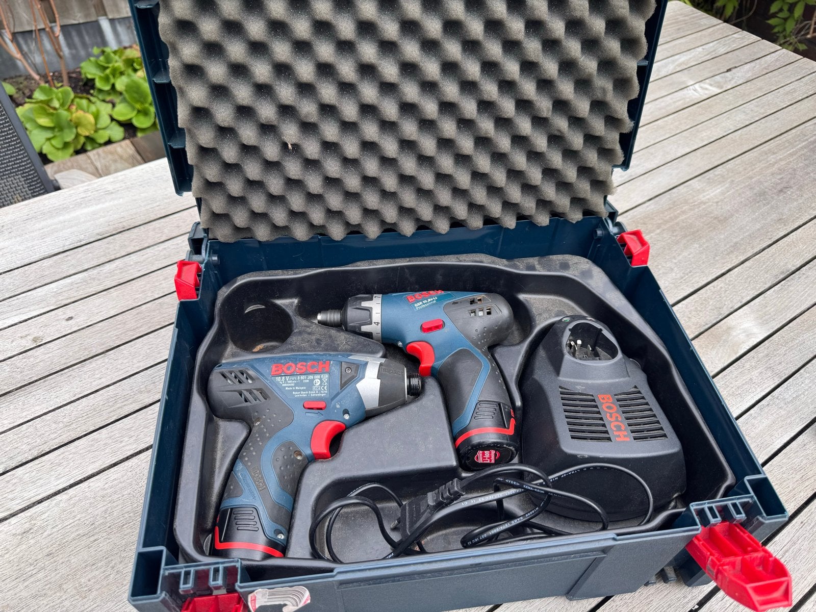 Bosch GSR 10,8 V + GDR 10,8 V Schroefboormachine Set, Doe-het-zelf en Verbouw, Ophalen, Gebruikt, Variabele snelheid, Boor- en Schroefmachine