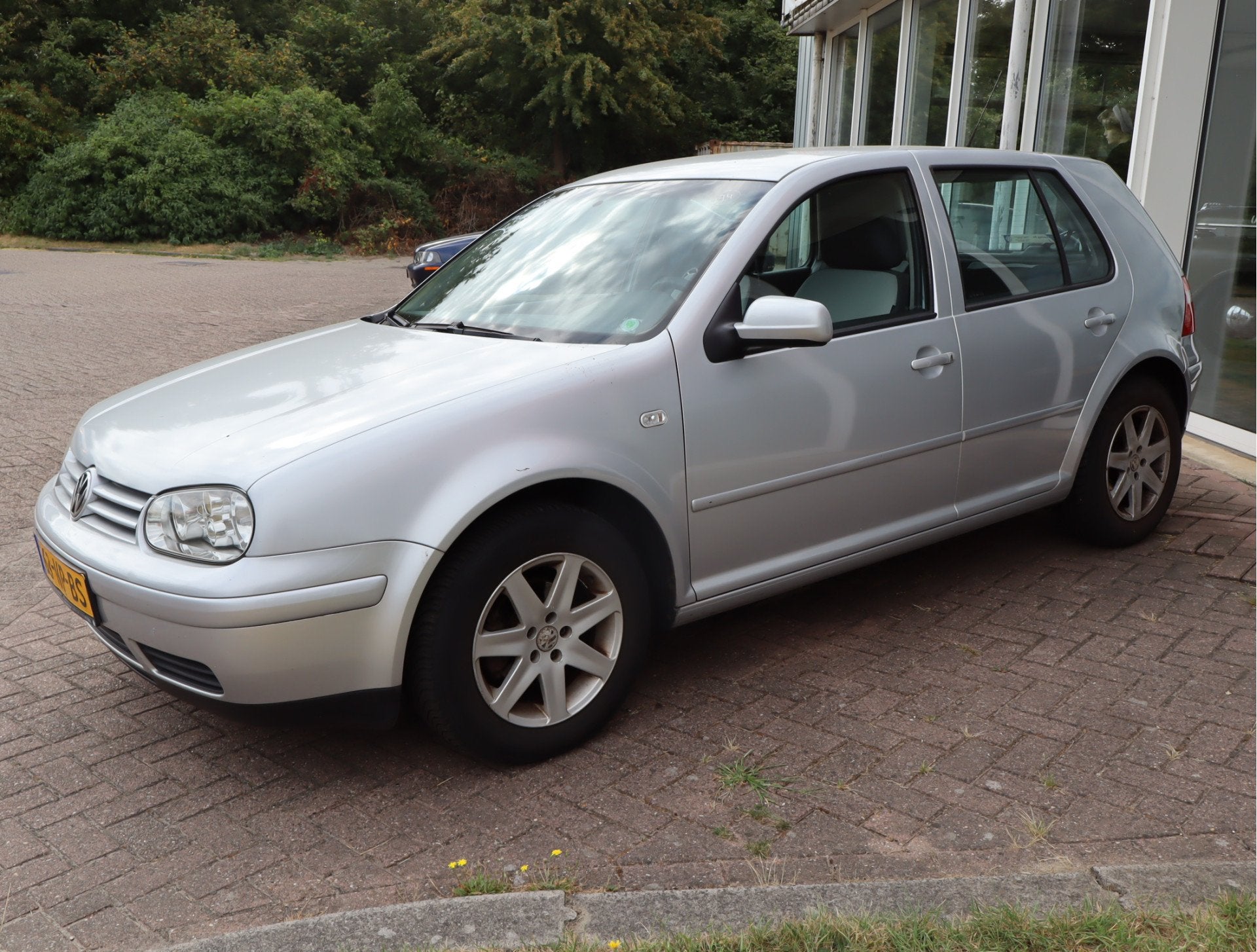 Volkswagen Golf 1.6-16V Ocean 5 deurs! Airco! APK Augustus 2, Auto's, Voorwielaandrijving, Stof, 4 cilinders, 49 €/maand