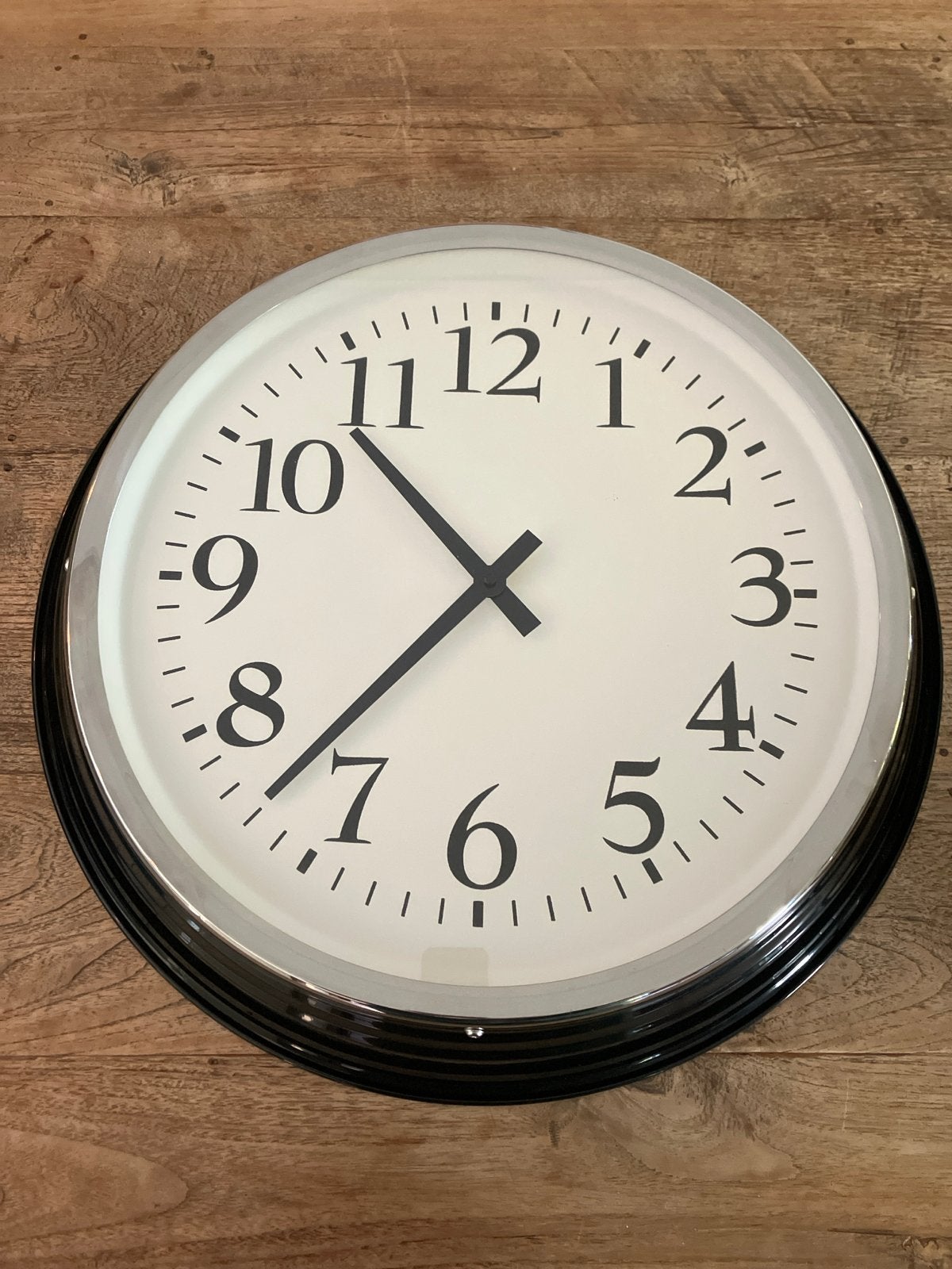 IKEA Bravur wandklok - Zwart/Wit, 57 cm, Ophalen, Wandklok, IKEA, Analoog