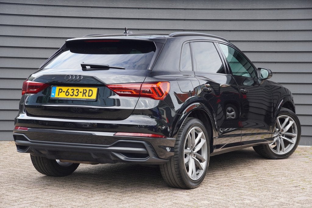 Audi Q3 35 TDI S edition - VIRT. COCKPIT - BLACK OPTIC - 19, Auto's, Audi, Gebruikt, 4 cilinders, Leder en Stof, Zwart