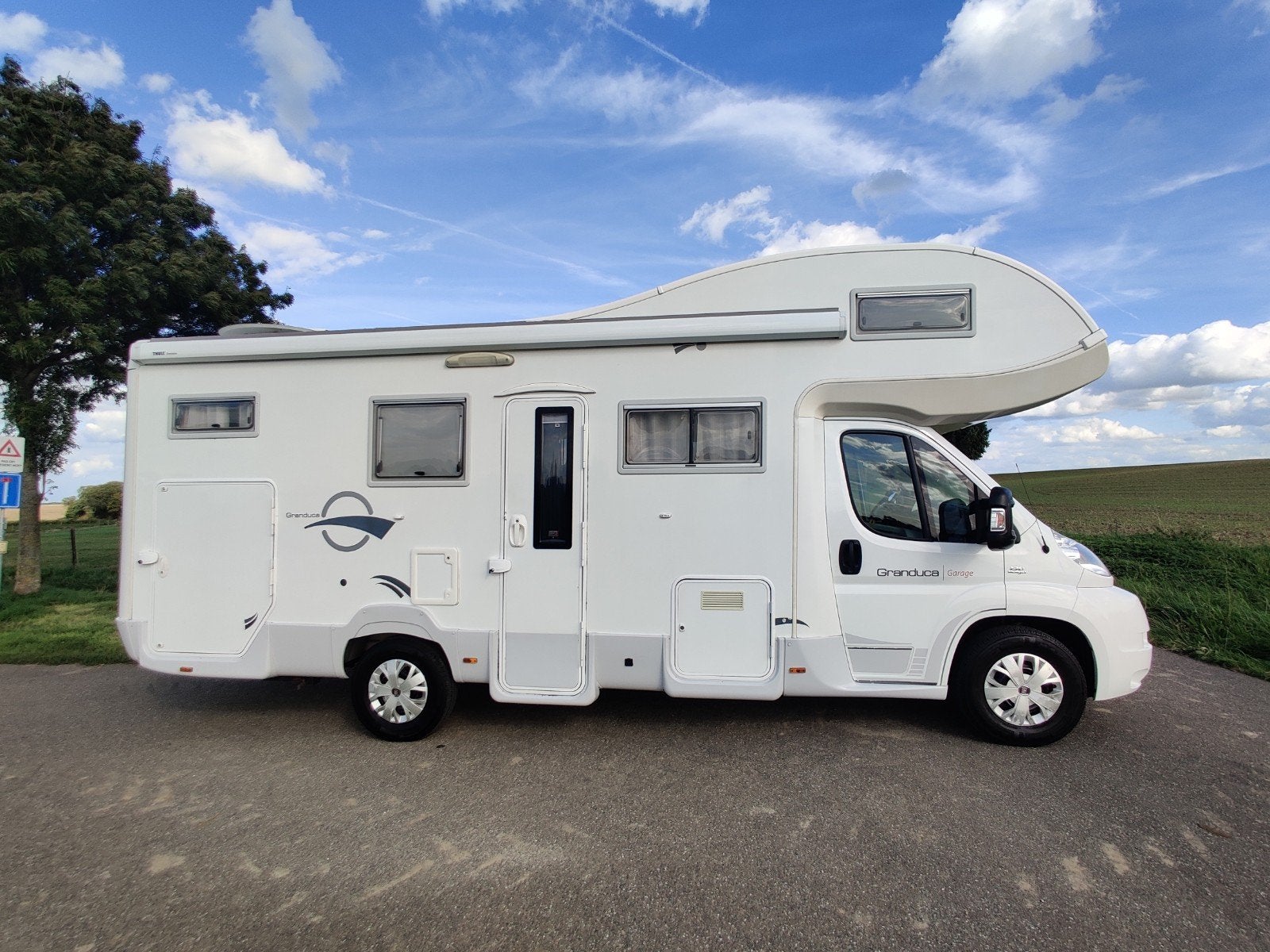 Rollerteam Granduca Garage - 4P, Caravans en Kamperen, Overige merken, Alkoof, Ringverwarming, Fiat