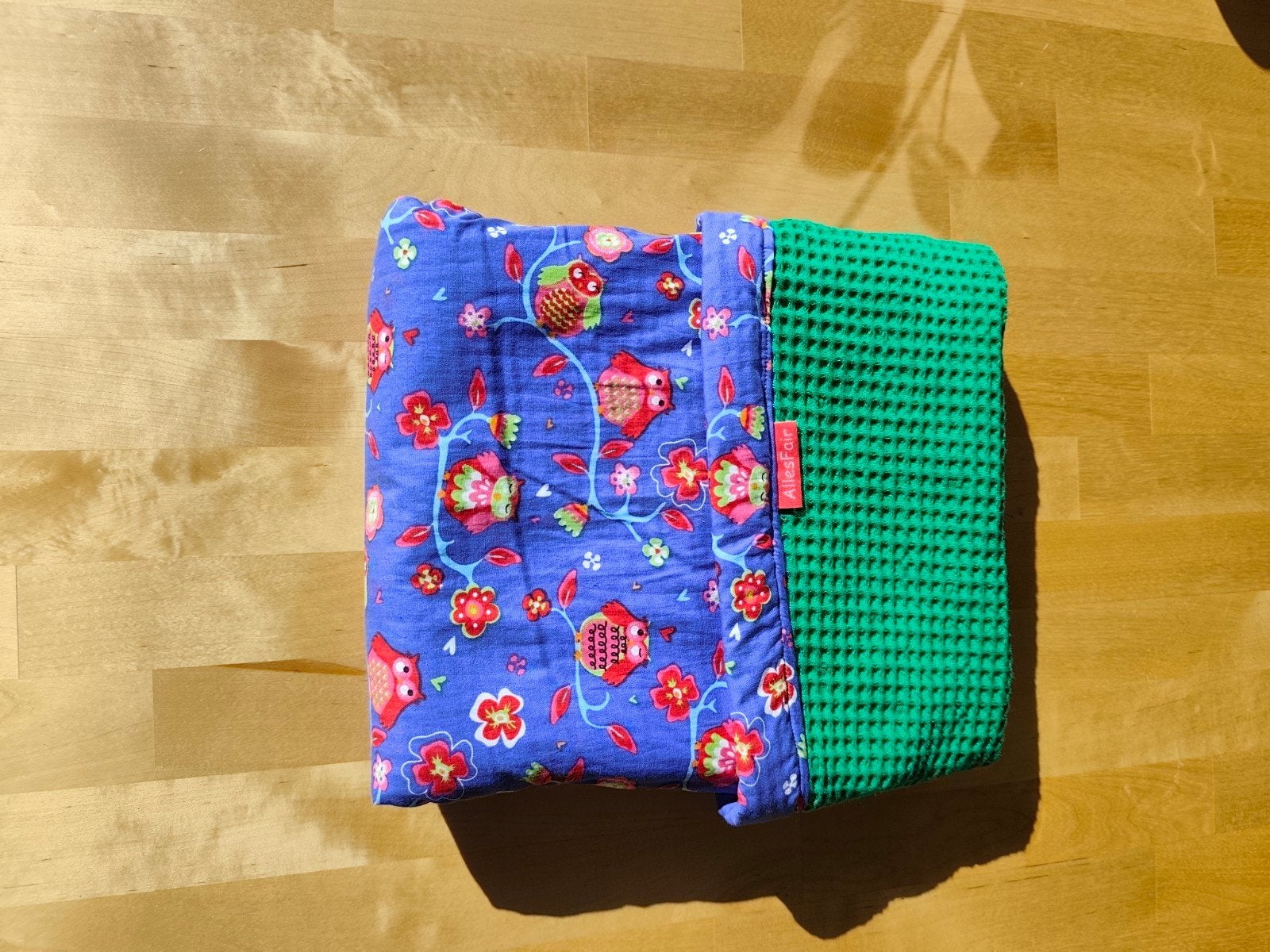 Handgemaakt babydekentje / speelkleed voor box, Ophalen of Verzenden, Nieuw, Dubbelzijdig, 104 cm