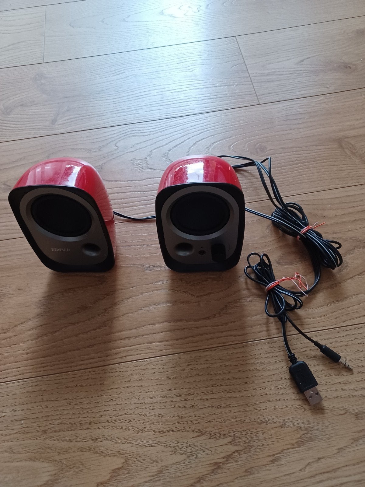 Edifier speakerset R12U + hoofdtelefoon, Computers en Software, Ophalen of Verzenden