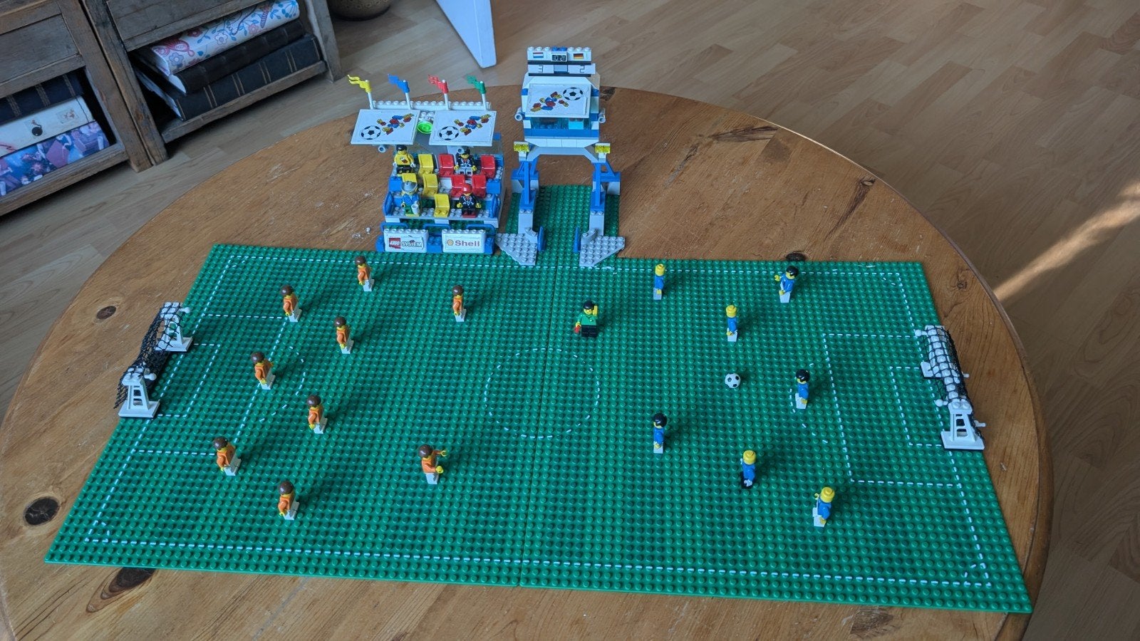 Lego Voetbalstadion met spelers en tribune, Ophalen of Verzenden, Gebruikt, Overige merken