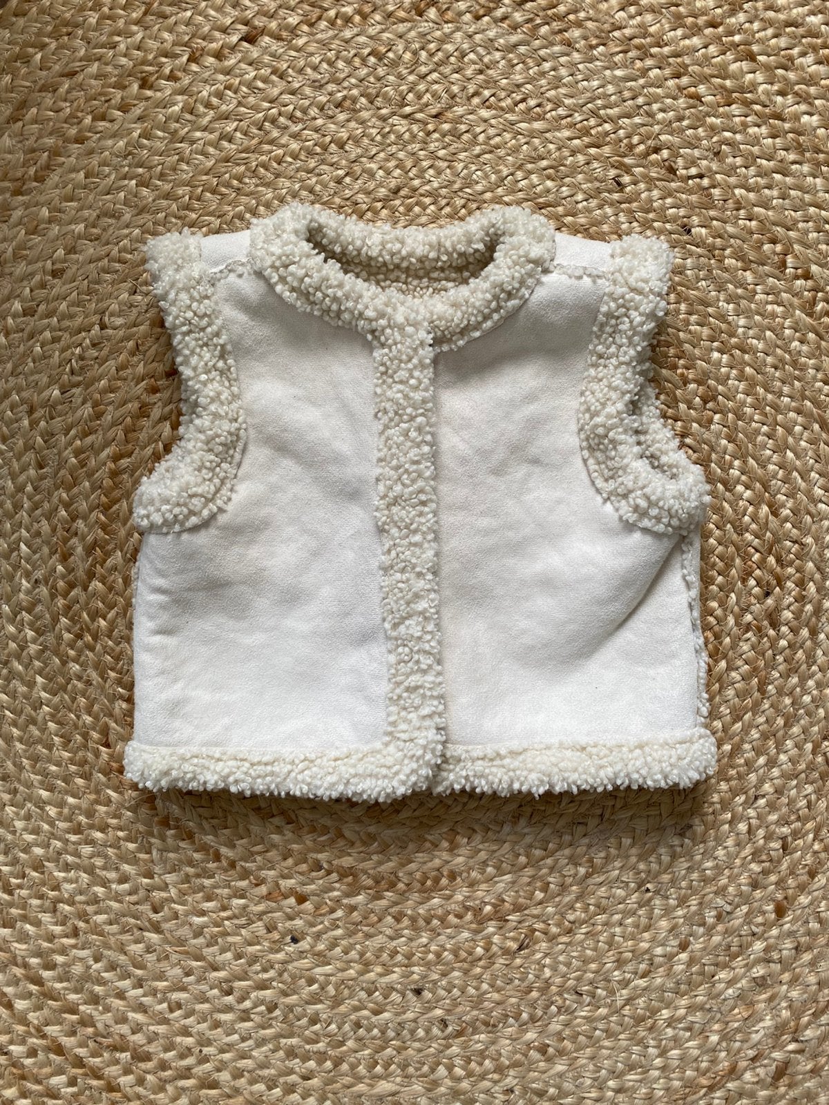 Teddy gilet bodywarmer HEMA maat 110/116, Ophalen of Verzenden, Zo goed als nieuw, Meisje, Jas