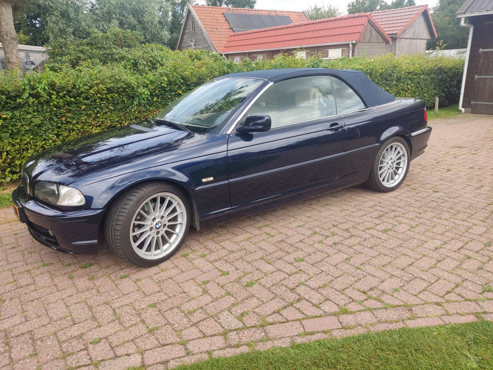 BMW 320 2.2 CI Cabriolet AUT 2001 Blauw. Vol autom. Kap., Auto's, BMW, Achterwielaandrijving, Beige, Cabriolet, Bedrijf