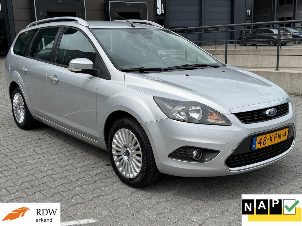 Ford Focus Wagon 1.8 Limited/AIRCO/NAVI/TREKH/PARKS/APK/NAP, Euro 5, 125 pk, Gebruikt, 4 cilinders