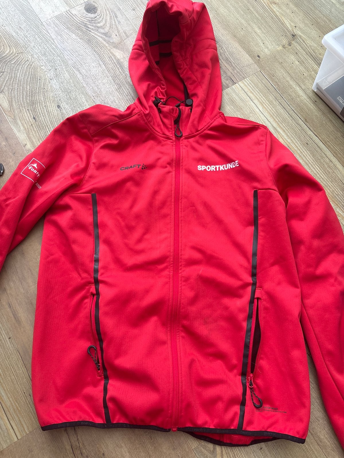 Craft Sportkunde jas maat L dames - rood, Ophalen of Verzenden, Gedragen, Maat 42/44 (L), Rood