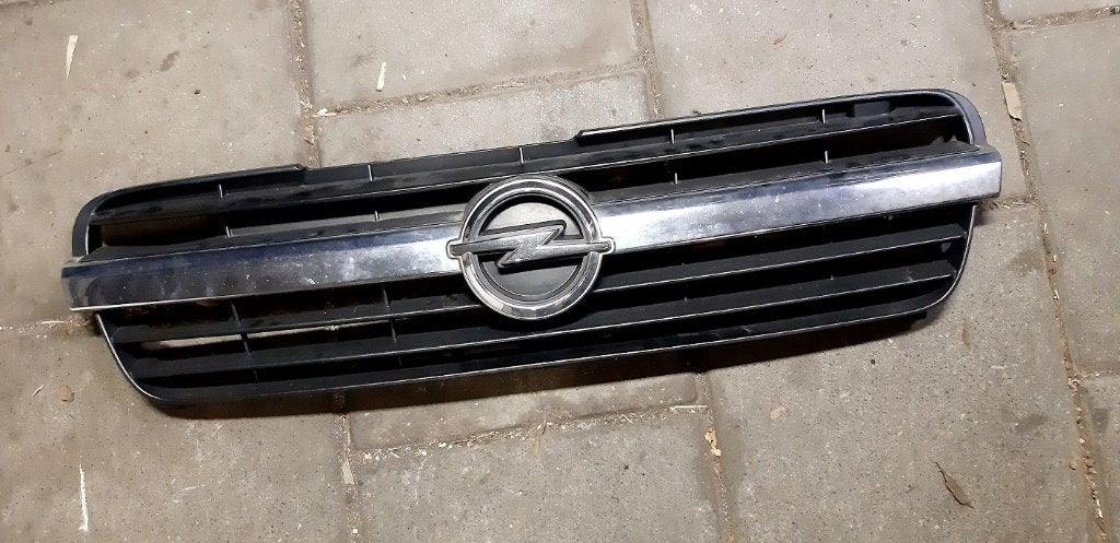 Voorgril Opel Agila A, Ophalen of Verzenden