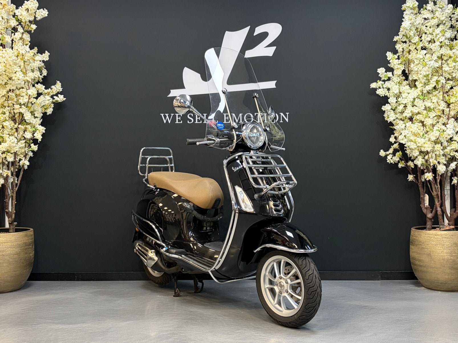 Vespa Primavera | Glans Zwart | Snor | 2021 | 15.526 km, Gebruikt, Overige modellen, ., Ophalen of Verzenden