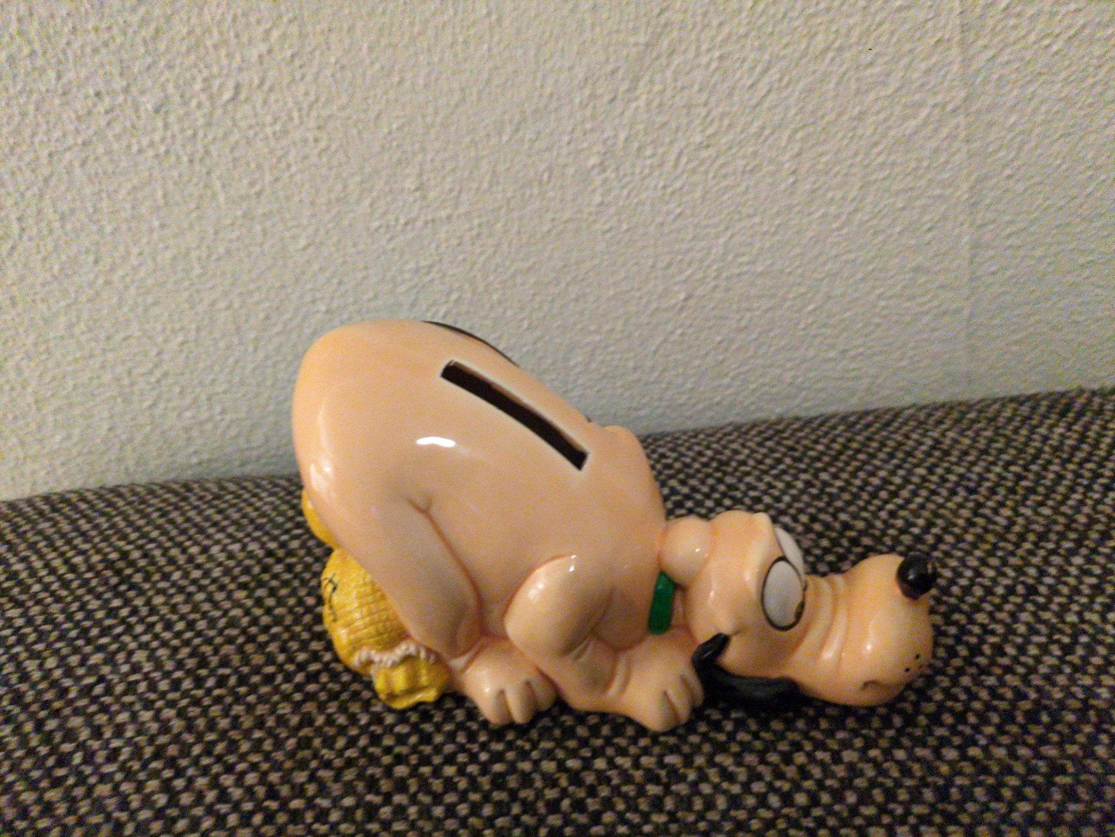 Disney Pluto spaarpot - Ideaal voor verzamelaars, Ophalen of Verzenden, Gebruikt, Steen, Aardewerk of Keramiek, Strip- of Tekenfilmfiguur