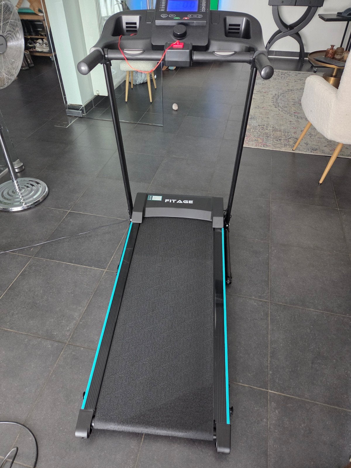 Fitage-16 Loopband met Bluetooth-connectiviteit, Ophalen, Zo goed als nieuw, Benen, Loopband