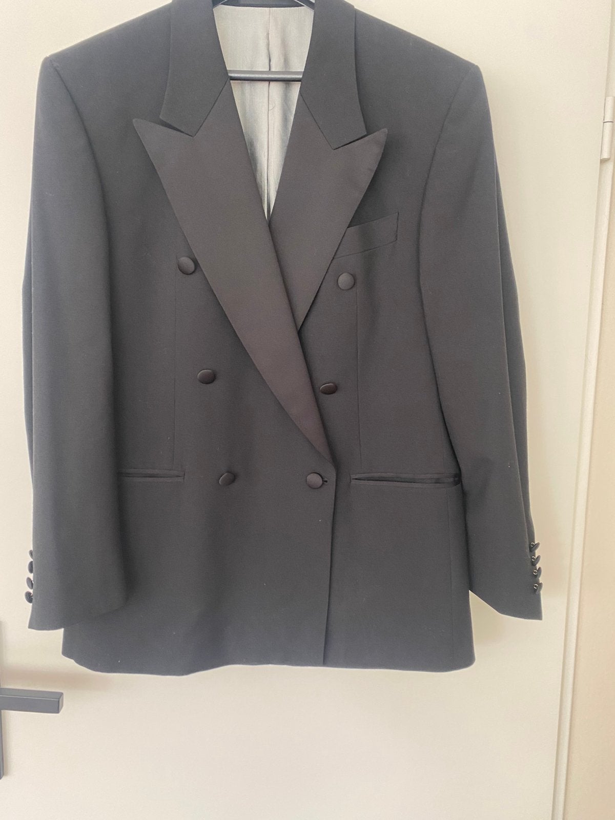 Smoking colbert, Kleding | Heren, Ophalen of Verzenden, Zo goed als nieuw, Maat 52/54 (L), Zwart