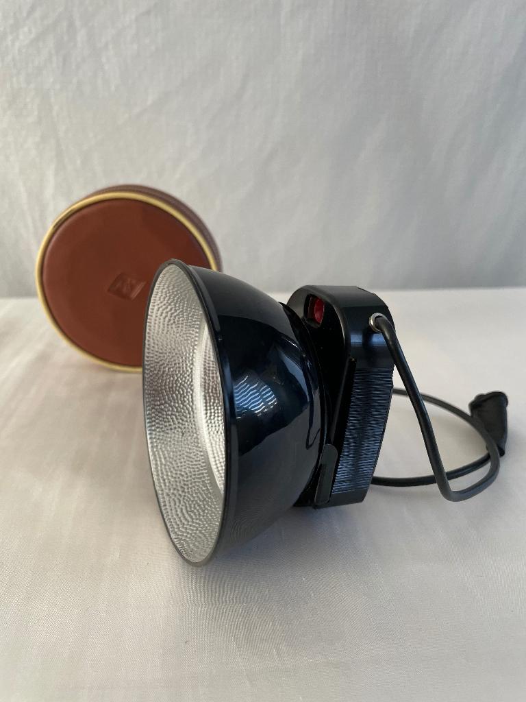 Agfa KM vintage flitser met etui jaren 50 / 60., Ophalen of Verzenden, Gebruikt, Overige merken