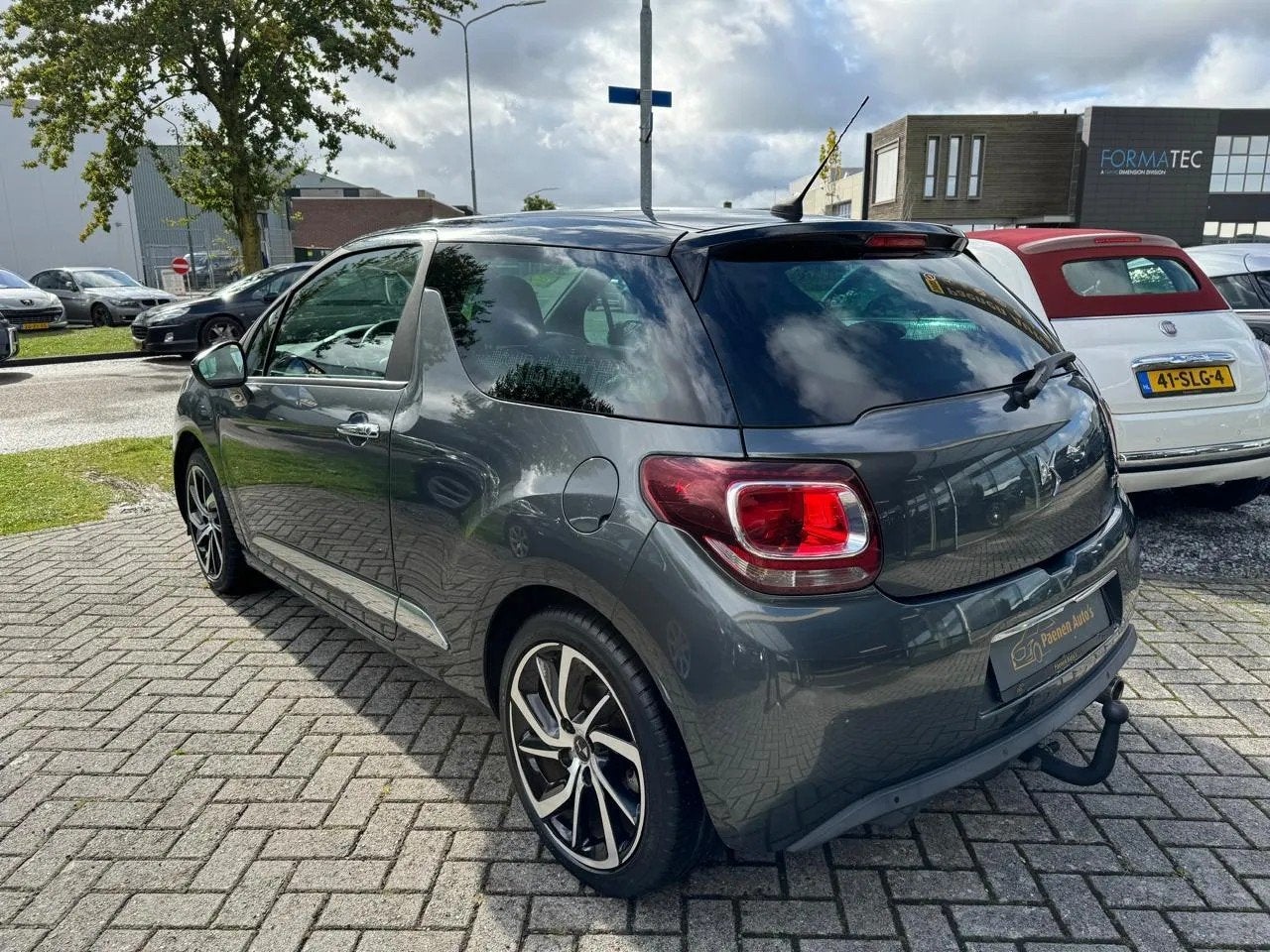 Citroen DS3 1.2 PureTech Chic|Cam|CruiseControl|Clima, Voorwielaandrijving, Gebruikt, 1199 cc, 82 pk