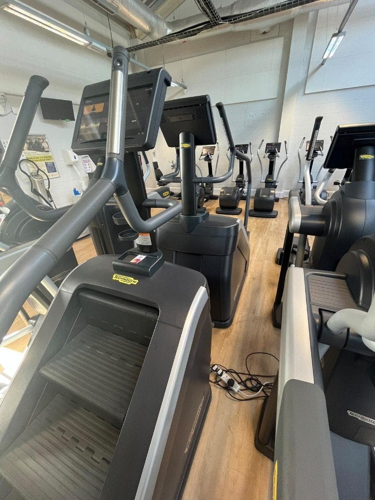 Technogym Excite Unity live te koop, Ophalen, Overige materialen, Gebruikt, Benen