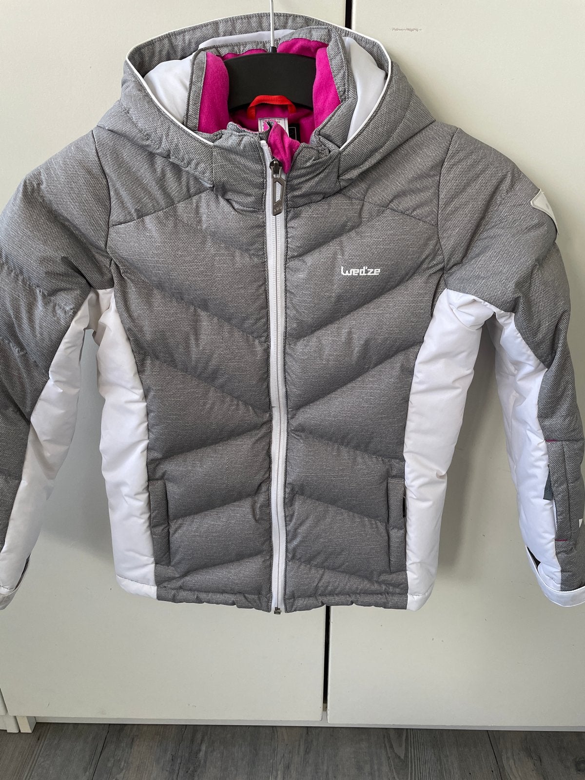 Wedze ski-jas voor kinderen - Maat 115-124 cm (6 jaar), Kinderen en Baby's, Ophalen of Verzenden, Zo goed als nieuw