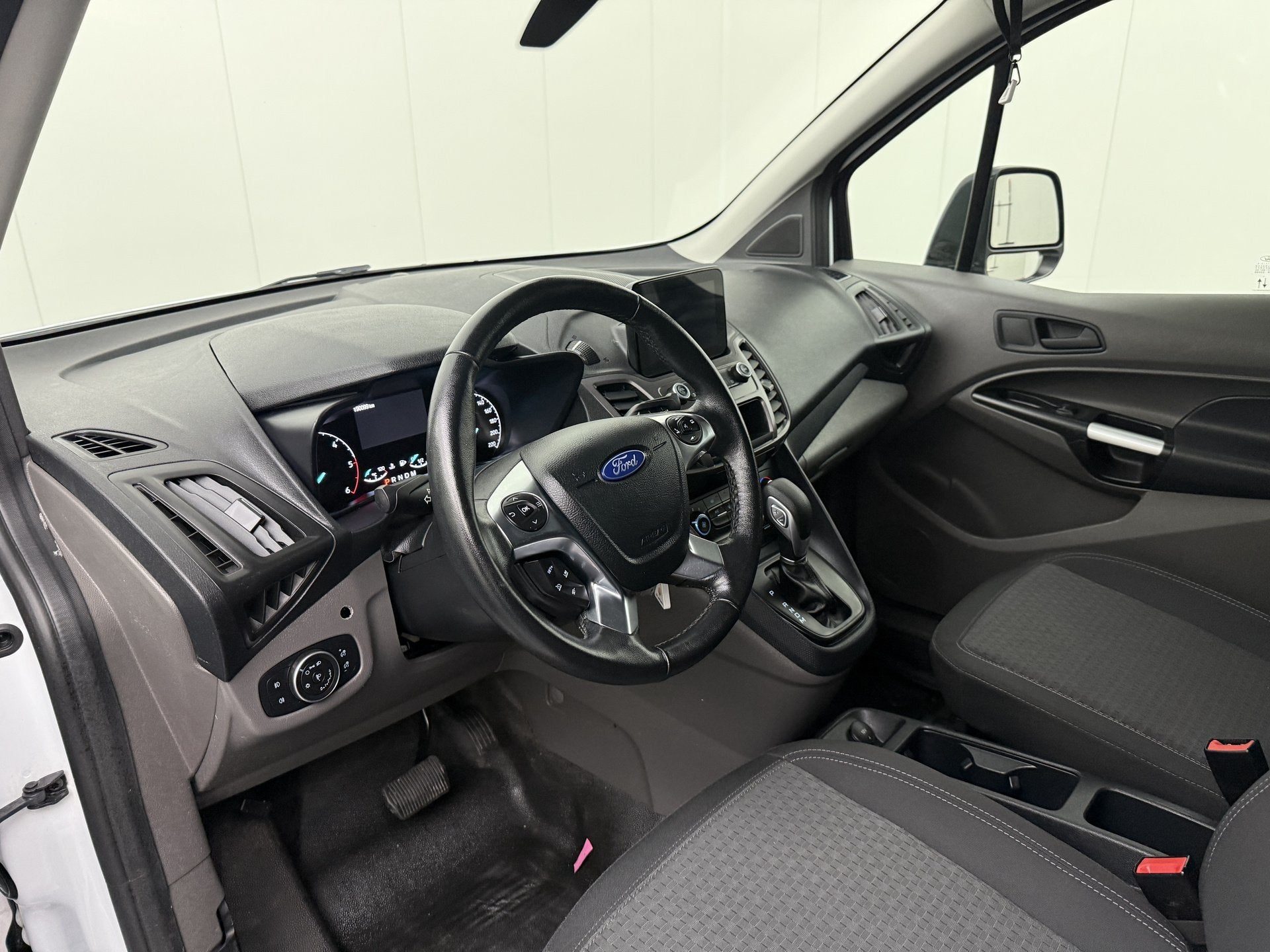 Ford Transit Connect 1.5 EcoBlue 100PK Automaat | Euro 6 | N, 1350 kg, Gebruikt, 4 cilinders, Wit