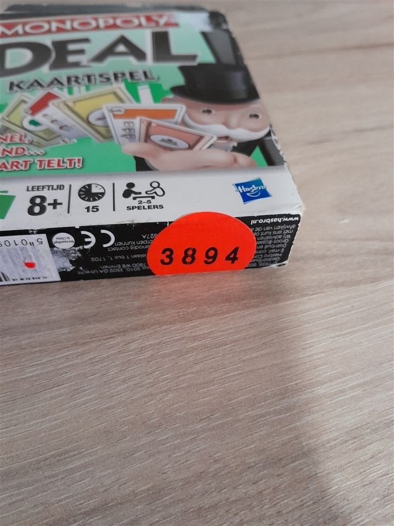 Monopoly deal - kaartspel - s3894, Hobby en Vrije tijd, Gezelschapsspellen | Bordspellen, Verzenden, Zo goed als nieuw