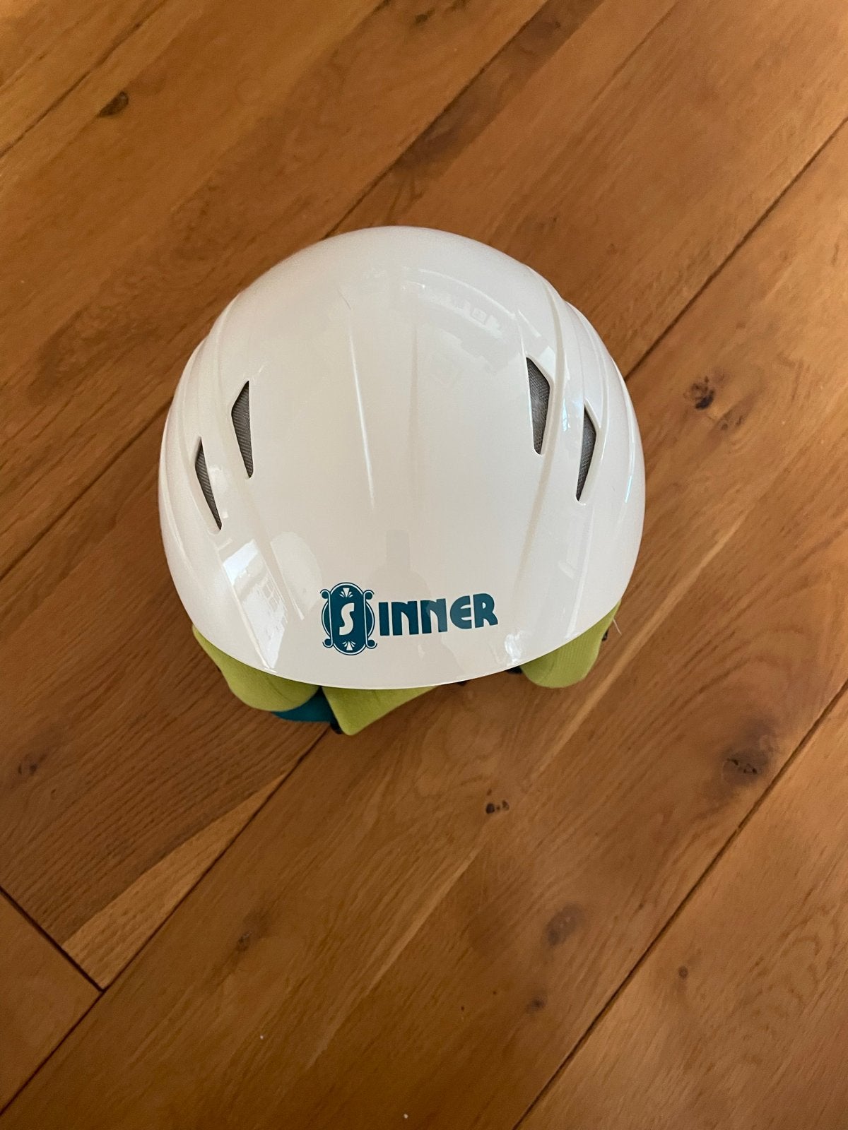 Sinner dames skihelm - Maat S (55-56), Ophalen, Gedragen, Maat 36 (S), Overige typen