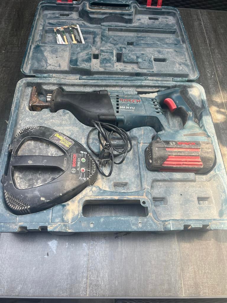 Bosch Professional Reciprozaag GSA 36 V-LI met Accu en Lader, Ophalen, Gebruikt, 70 mm of meer, Reciprozaag