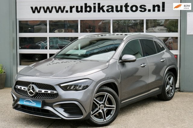 Mercedes-Benz GLA-klasse 250 e AMG Line|Full option|2023, Auto's, Mercedes-Benz, Automatische klimaatregeling, 15 kWh, 163 pk