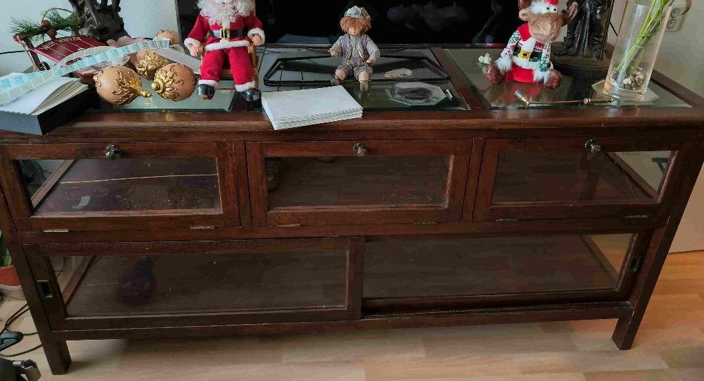 Antieke vitrine kast of dressoir met glazen panelen, Antiek en Kunst, Antiek | Meubels | Kasten, Ophalen