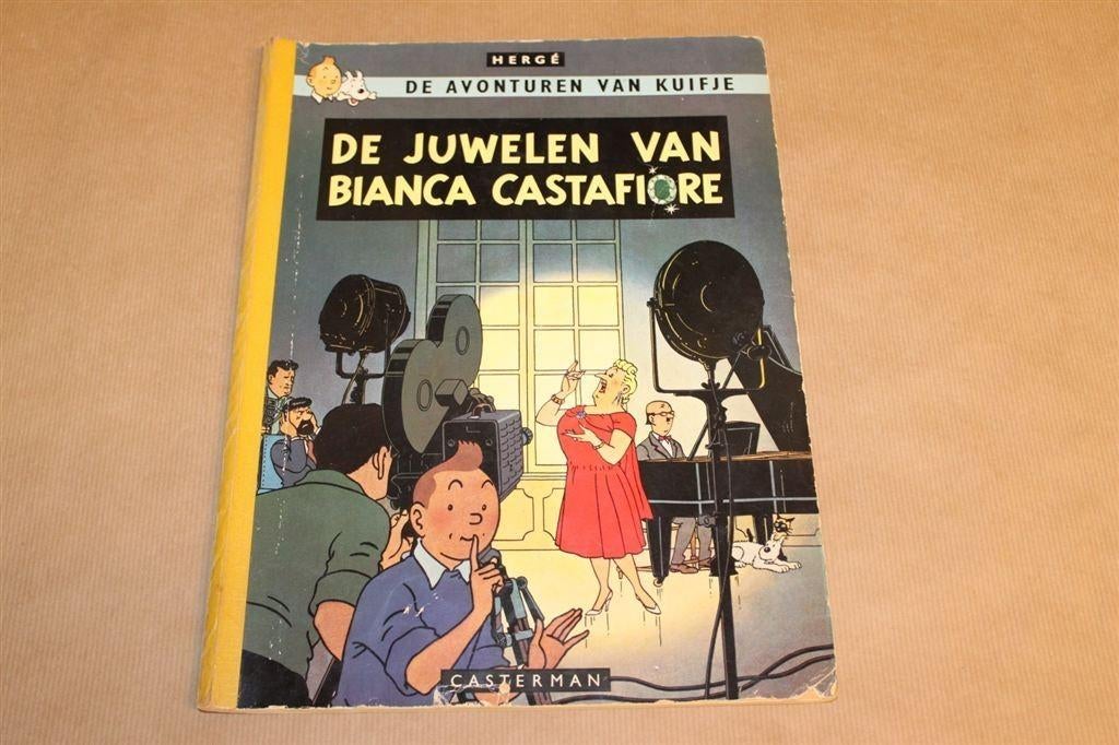 Kuifje - De juwelen van Bianca Castafiore - Oude druk 1965, Boeken, Eén stripboek, Ophalen of Verzenden, Gelezen