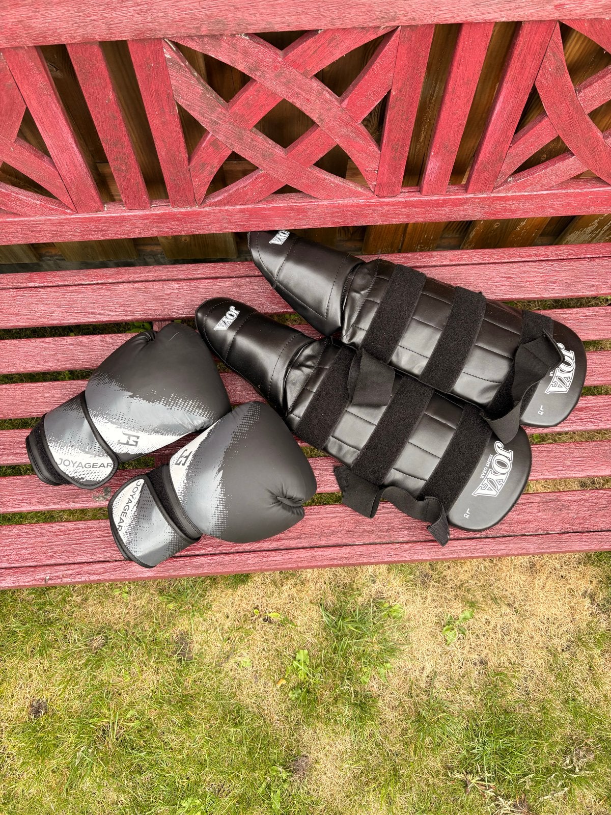 Bokshandschoenen en scheenbeschermers - Joya Gear, Gebruikt, Overige, Vechtsportbescherming, Maat L