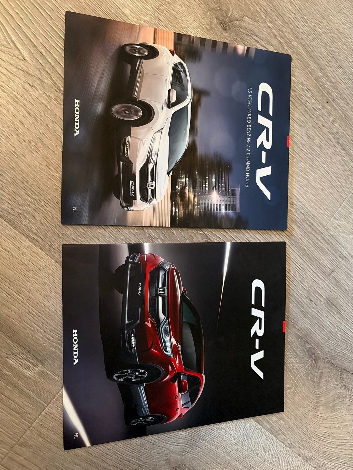 Honda CR-V Brochures (2 stuks), Ophalen of Verzenden, Zo goed als nieuw, Honda