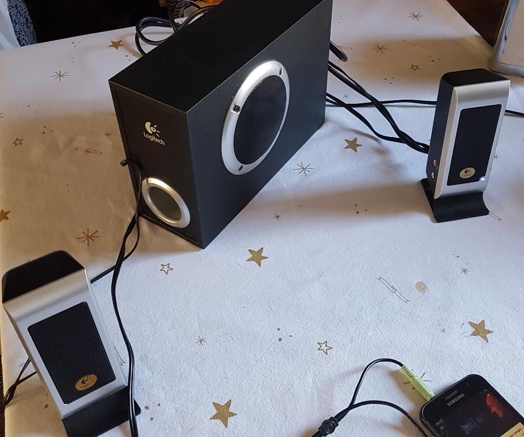 Logitech S200 black, Overige merken, Ophalen of Verzenden, Zo goed als nieuw, Minder dan 60 watt