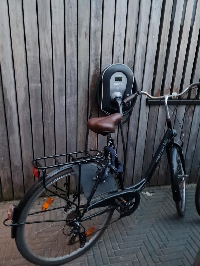 Pelikaan city six fiets (28 inch, framemaat 54 cm), Fietsen en Brommers, Fietsen | Dames | Damesfietsen, Gebruikt, Overige merken