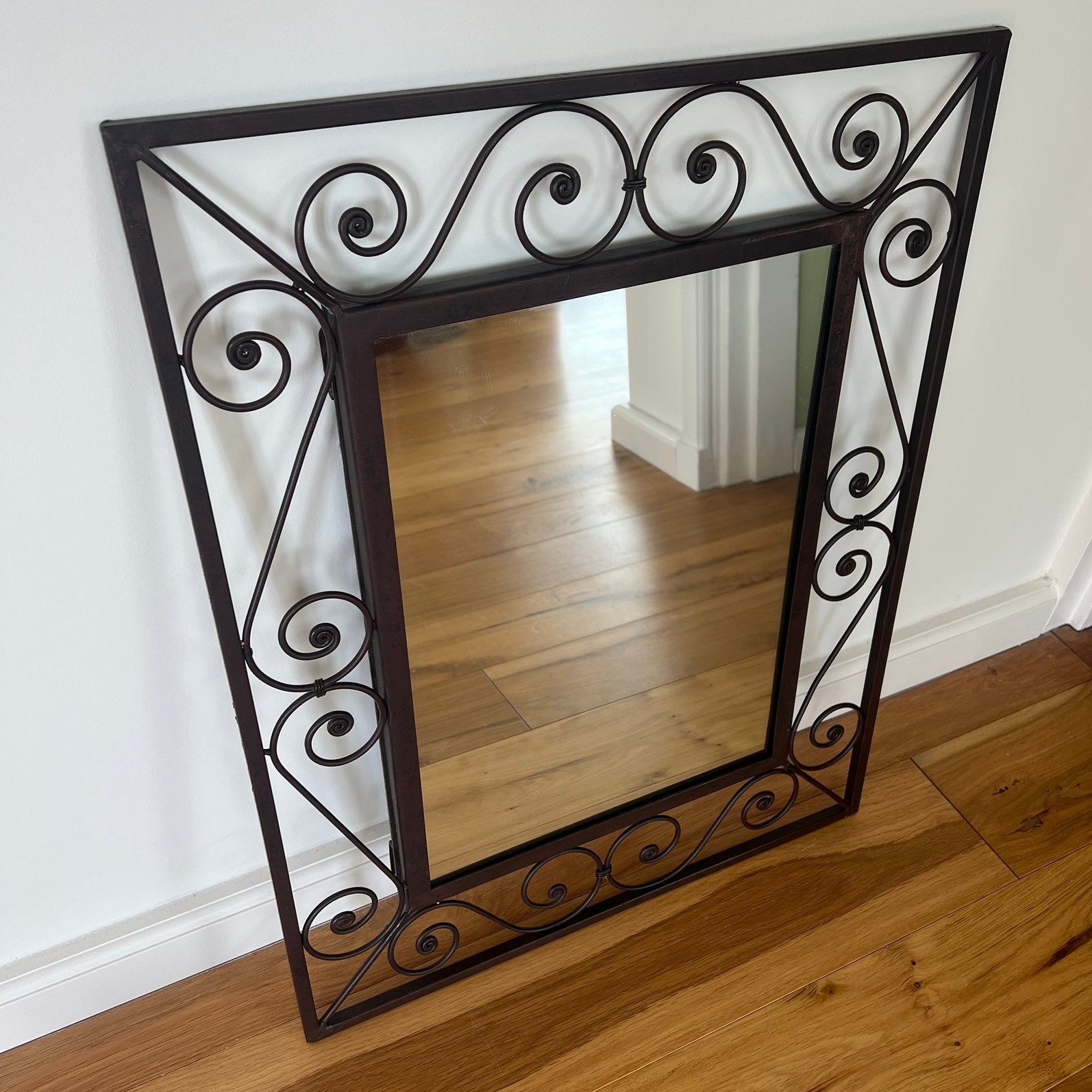 Spiegel met smeedijzeren frame 67,5x53,5cm, Ophalen, Gebruikt, Minder dan 100 cm, Rechthoekig