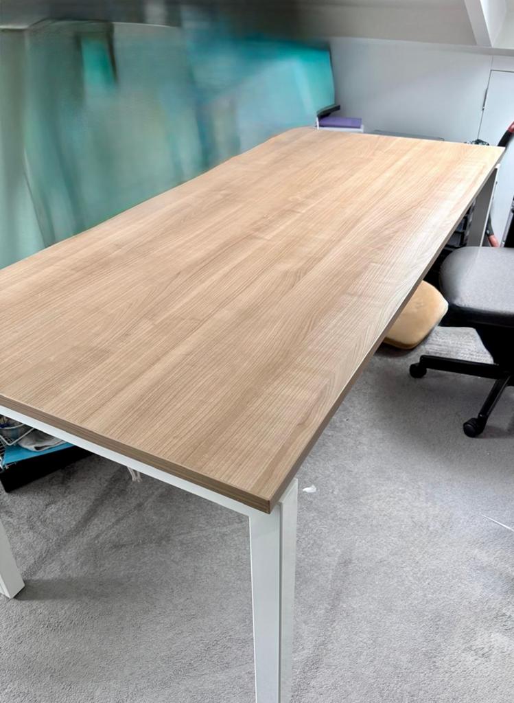 Bureau groot, Huis en Inrichting, Bureaus, Ophalen of Verzenden, Zo goed als nieuw