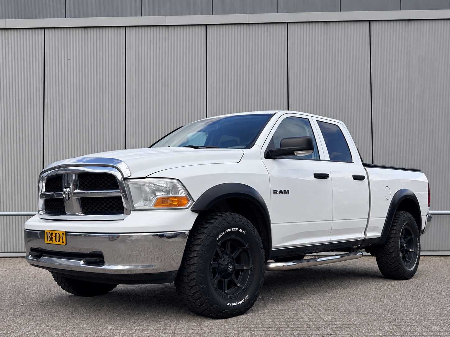 2010 Dodge Ram 1500 4.7 V8 4x4 QC 6'4 Bedrijfswagen, Auto's, Euro 5, Gebruikt, Bedrijf, RAM 1500