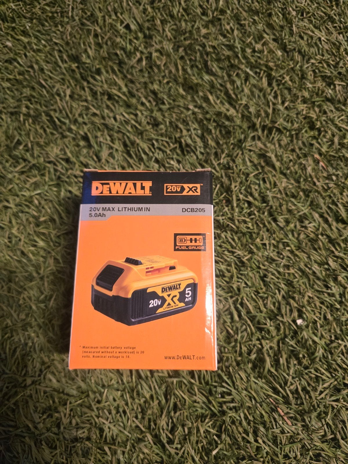 DEWALT 20V XR 5.0Ah Accu DCB205 - Nieuw in doos, Ophalen of Verzenden, Nieuw, Boor- en Schroefmachine