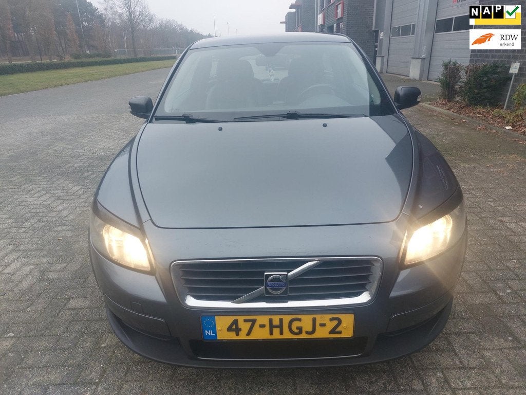 Volvo C30 1.6 Advantage / Auto goed werkt en goed rijdt / Ap, Auto's, Volvo, Voorwielaandrijving, 1596 cc, 101 pk, Gebruikt