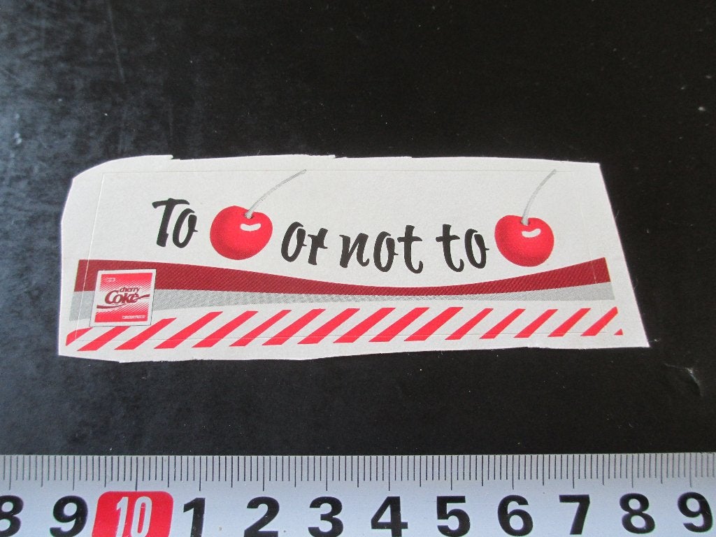 sticker frisdrank coca-cola cherry coke to cherry or not to, Ophalen, Zo goed als nieuw
