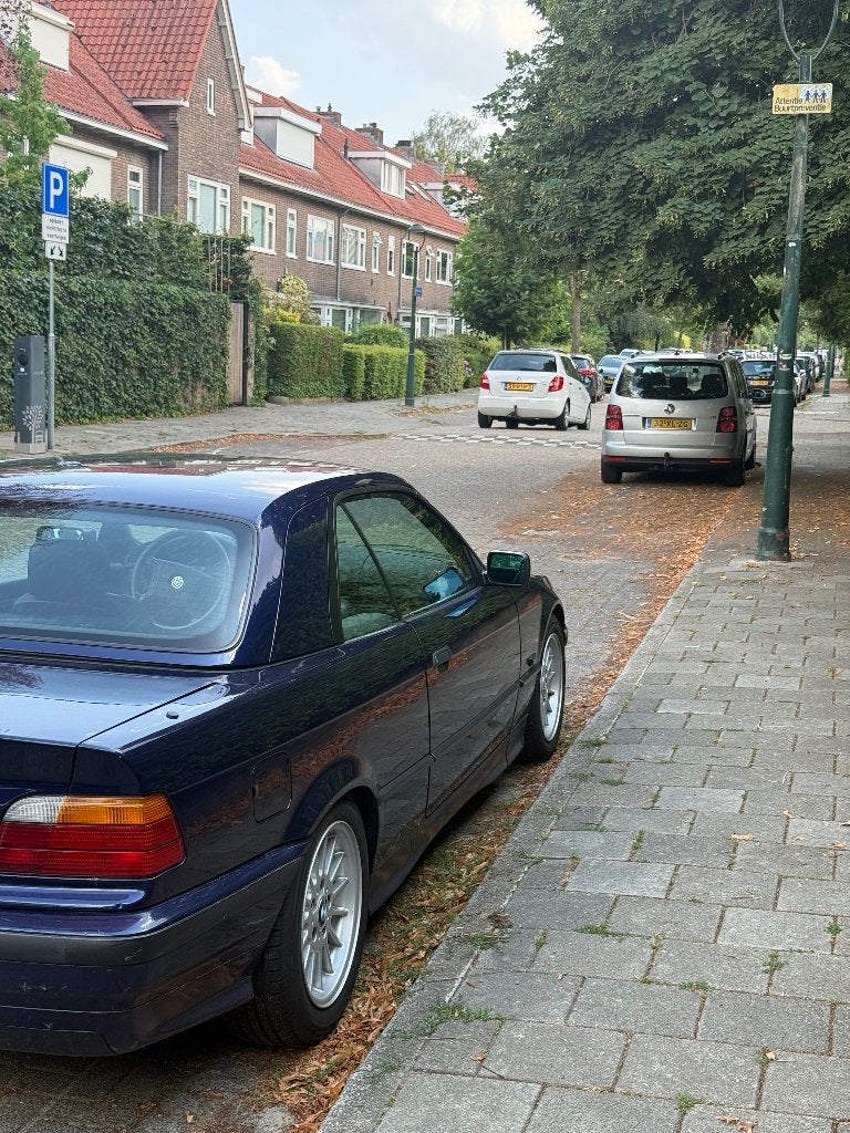 BMW 3-Serie 1.8 I 318 Cabriolet E2 1996 Blauw, Auto's, BMW, Achterwielaandrijving, Zwart, 4 cilinders, Cabriolet