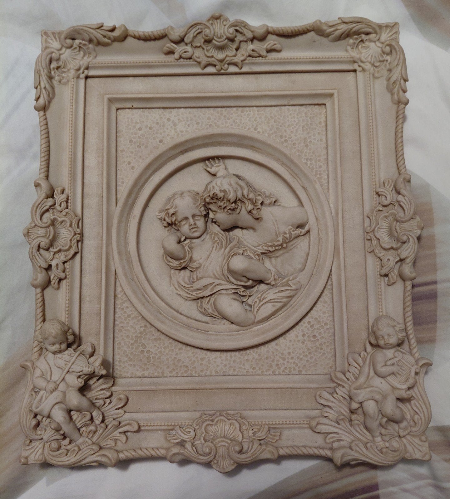 Wandpaneel met engelen. Brocante  - vintage., 31 cm, Zo goed als nieuw, Wandbord of Wandpaneel, 37 cm