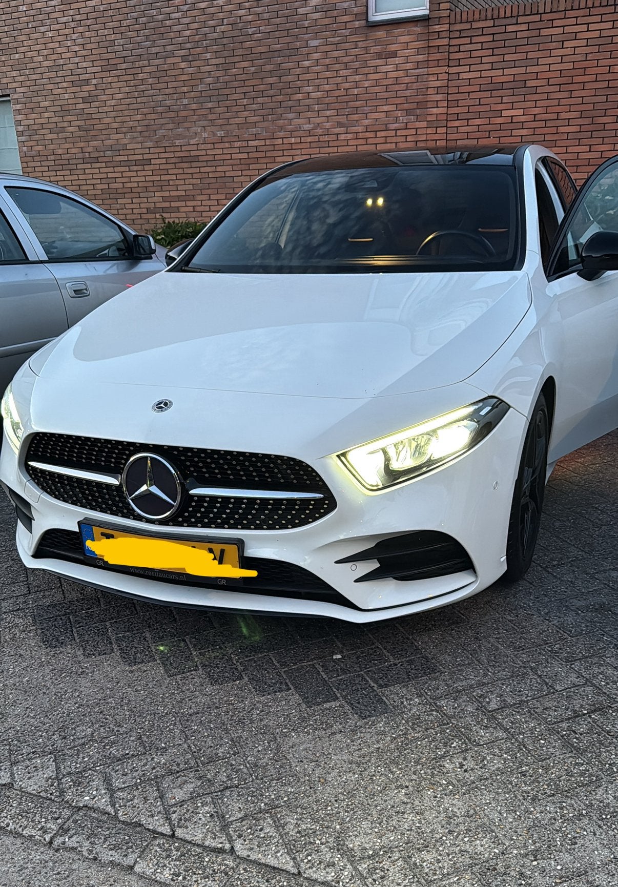 Mercedes A-Klasse W177 Diamond Grill Zwart Origineel, Ophalen, Nieuw, Bumper