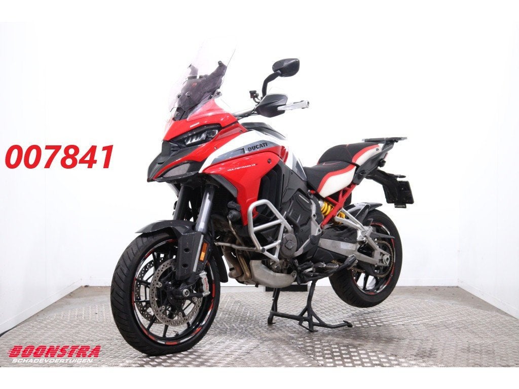Ducati Multistrada V4 S Akrapovic LED ABS Cruise Heizgriffe, Motoren, Motoren | Schademotoren, Dopplerlaan 4
9207HC  DRACHTEN, NL