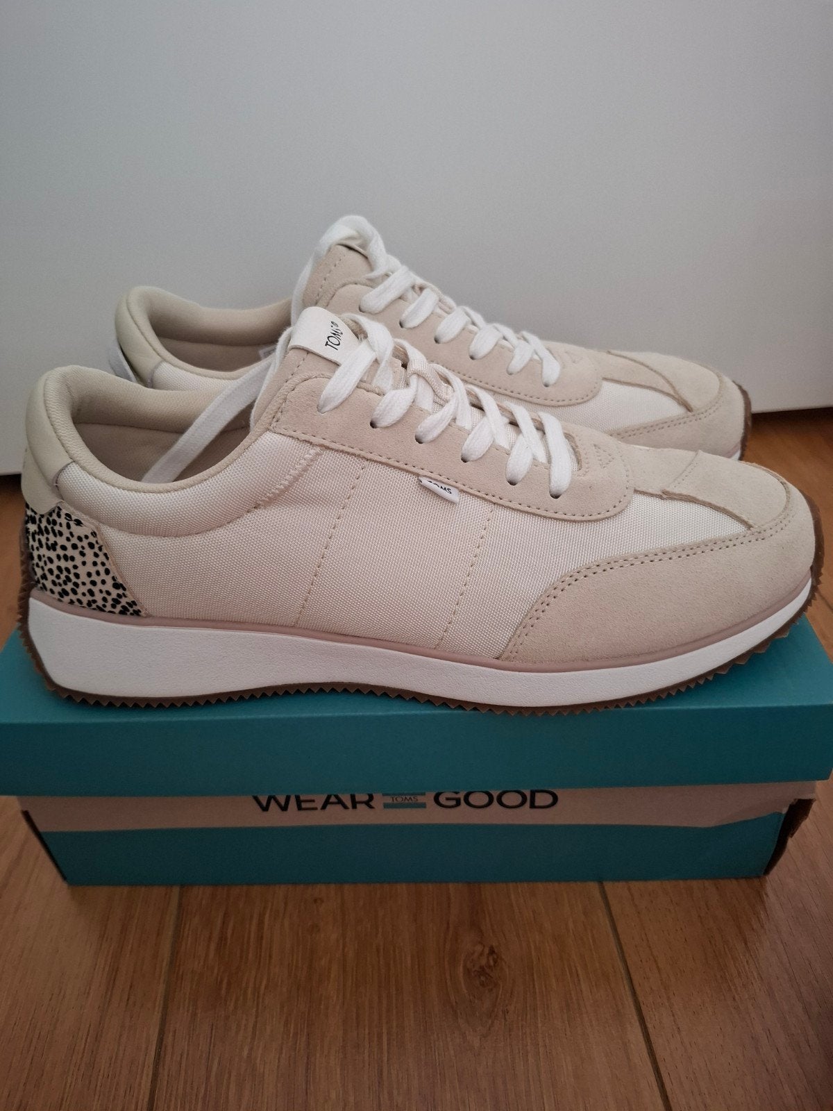 Toms sneakers maat 43,5, Verzenden, Nieuw, Wit