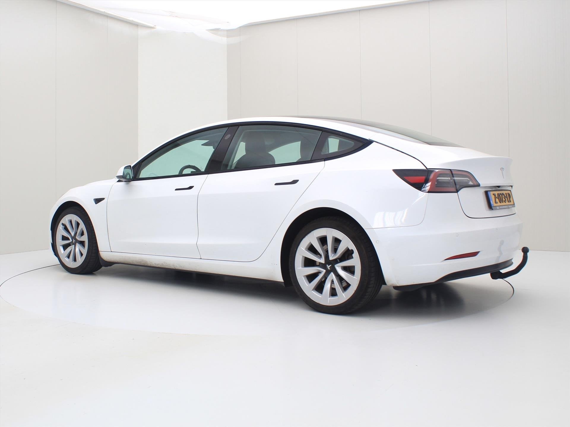 Tesla Model 3 Long-Range AWD 351pk 75 kWh FACELIFT [ TREKHAA, Auto's, Automaat, Gebruikt, Zwart, Wit