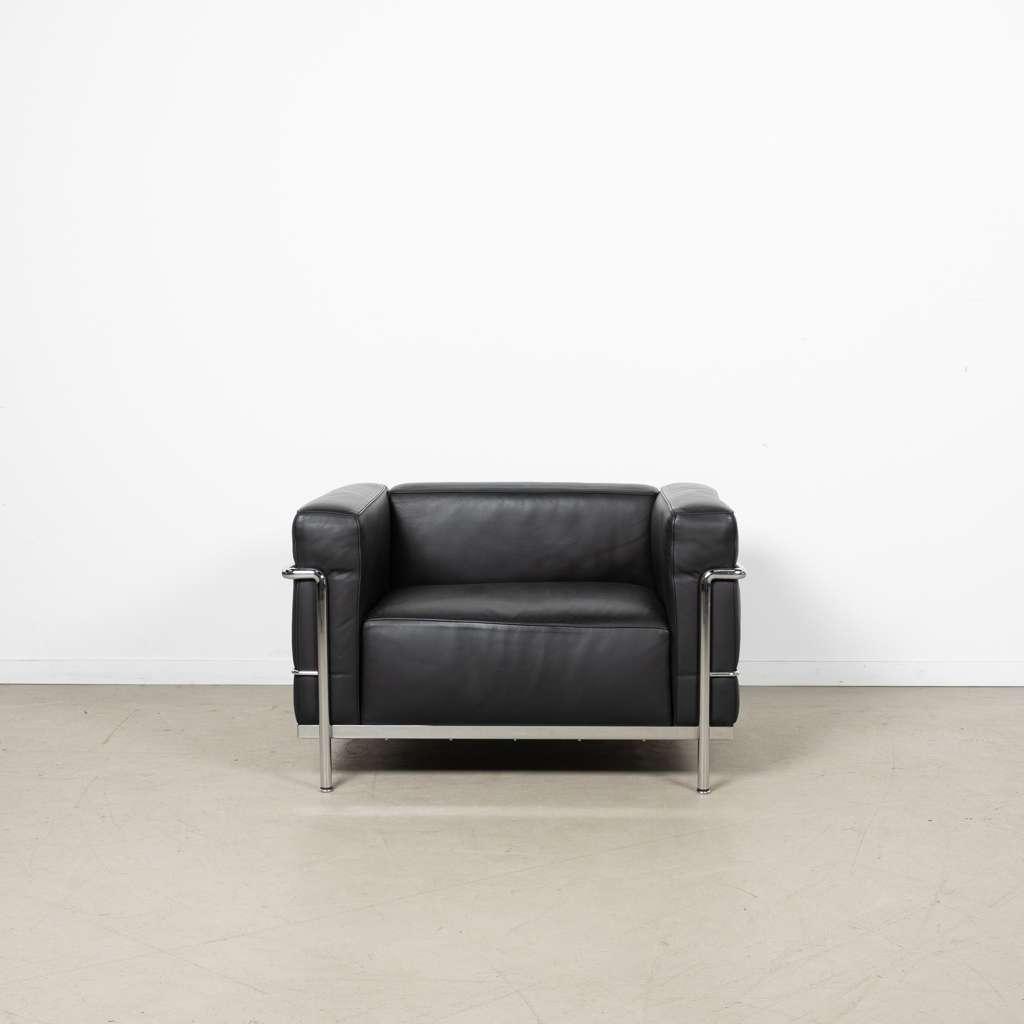 2x Cassina LC3 Fauteuil Zwart Leer, Niet ingevuld, Minder dan 75 cm, Niet ingevuld, Zo goed als nieuw