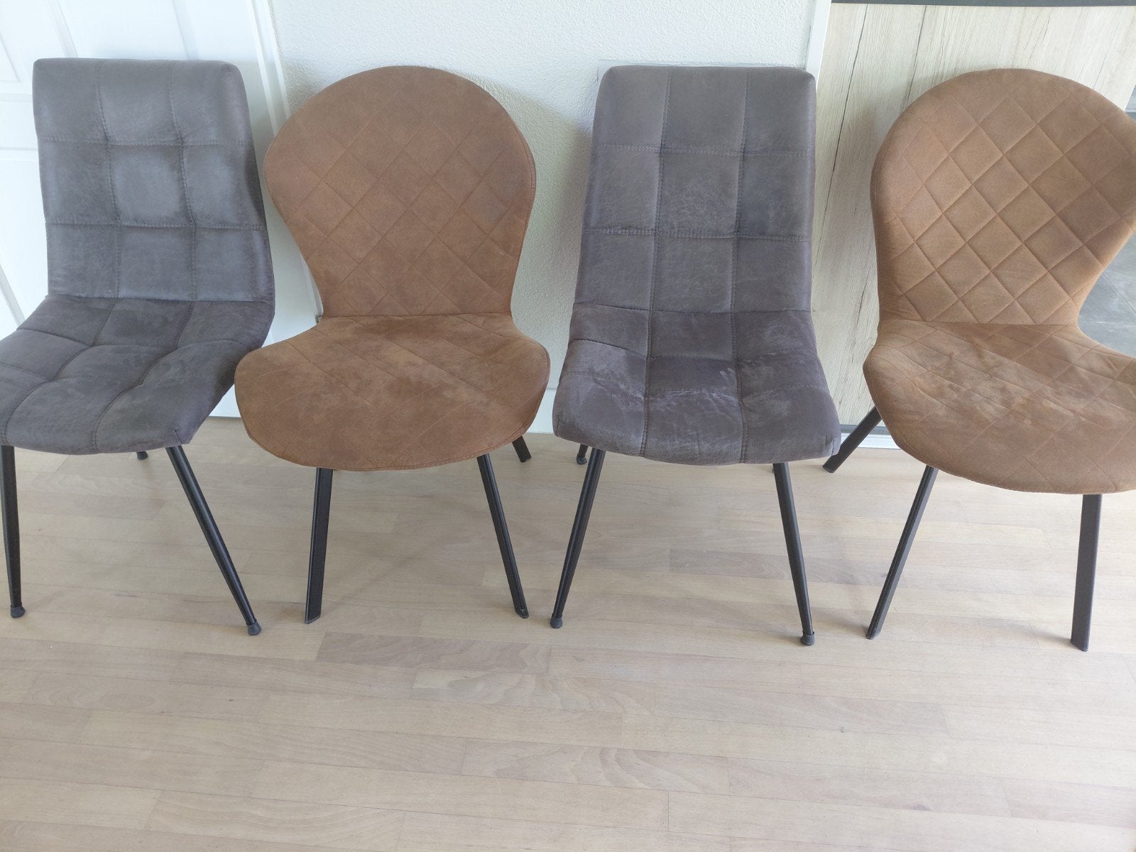 4 mooie stoelen in zeer goede staat, rook- en diervrij, Huis en Inrichting, Stoelen, Ophalen, Zo goed als nieuw, Bruin, Vier