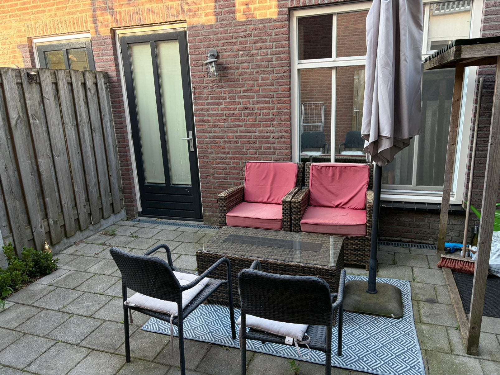Tuinset, Ophalen, Zo goed als nieuw