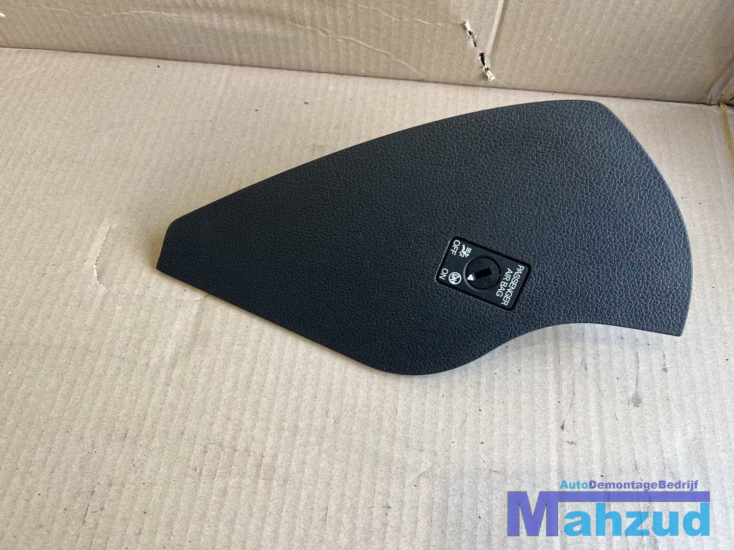 VW GOLF 7 Rechts dashboard kap airbag schakelaar 2012-2019, Gebruikt, Volkswagen, Volkswagen AG, Berliner Ring 2
38440  Wolfsburg, DE